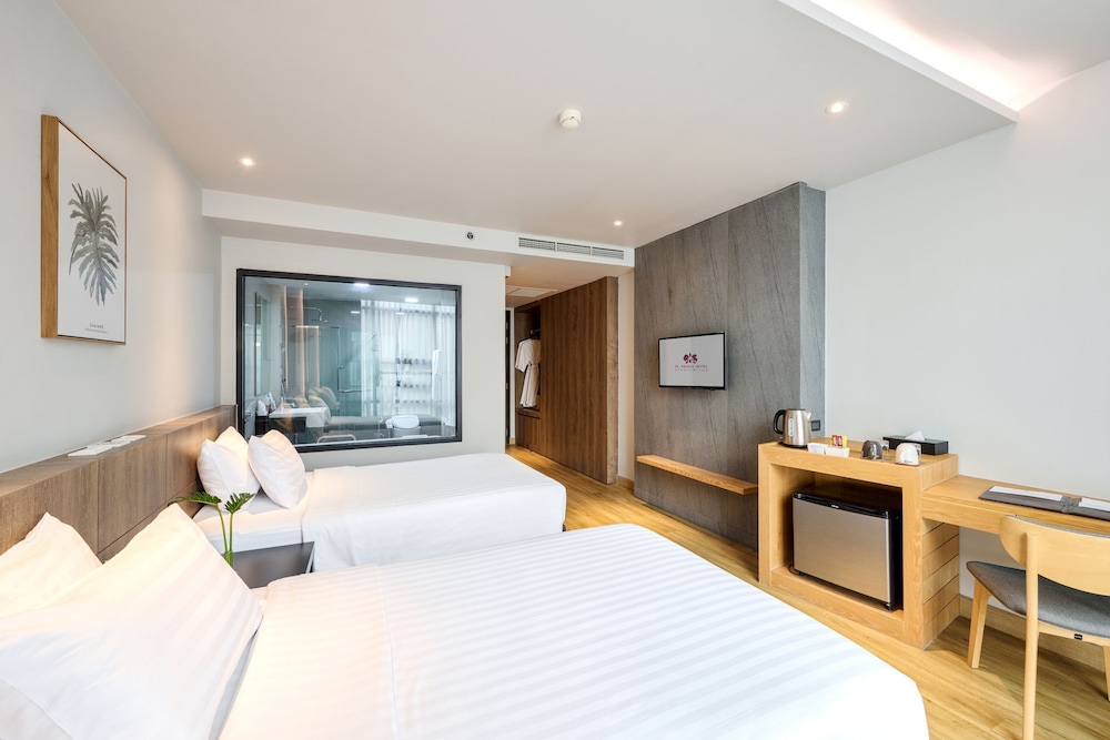 TK. Palace Hotel & Convention Bangkok 76/160