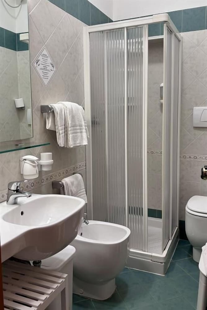 Family Hotel Pinetina Mare 44/50