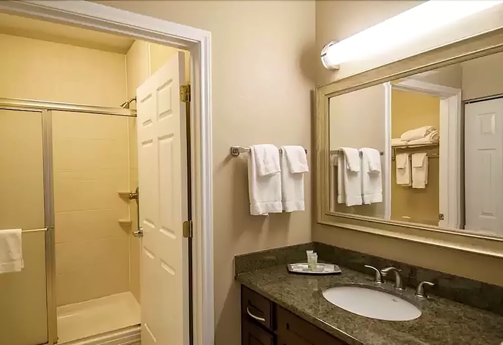 Westay Suites - Covington Mandeville 11/50