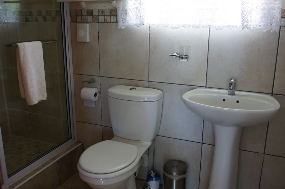 Aqua Marine Guest House 18/67