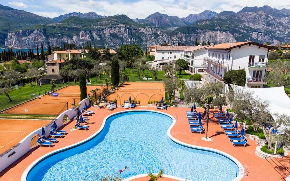 Club Hotel Olivi 51/65