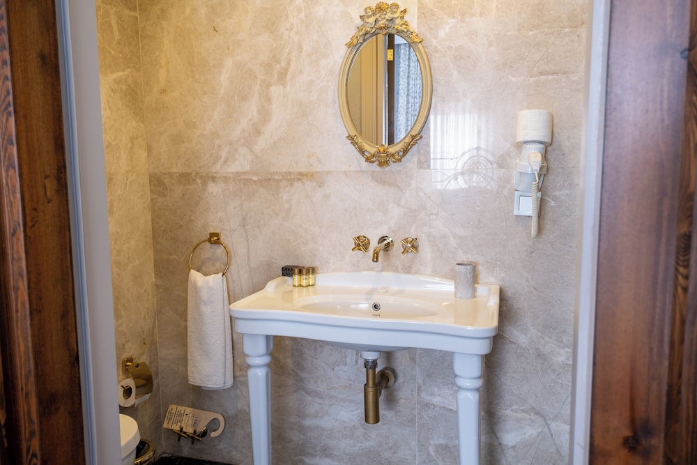 Elit Butik Otel 46/50