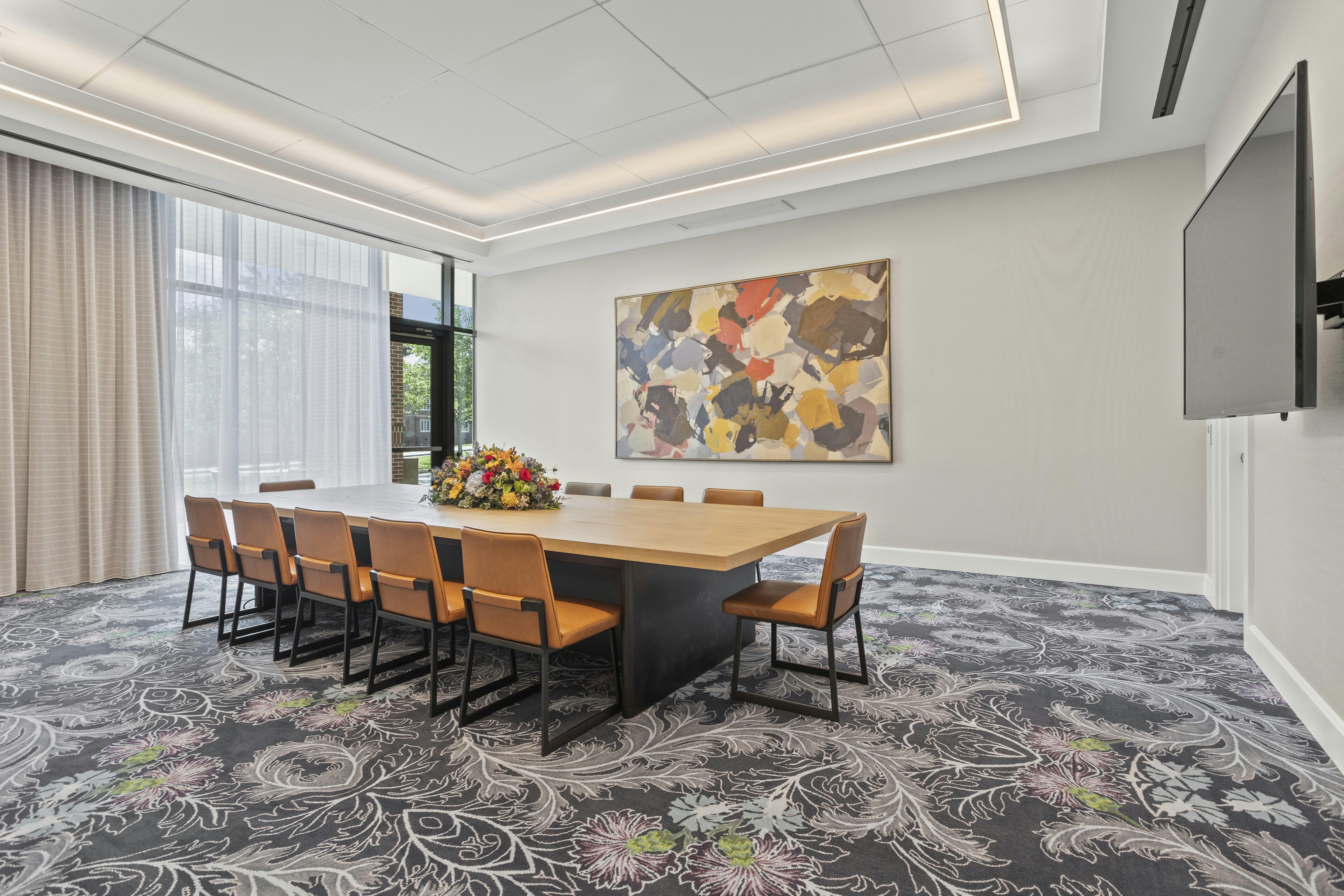 The Highlander at Radford, Tapestry Collection by Hilton 10/12
