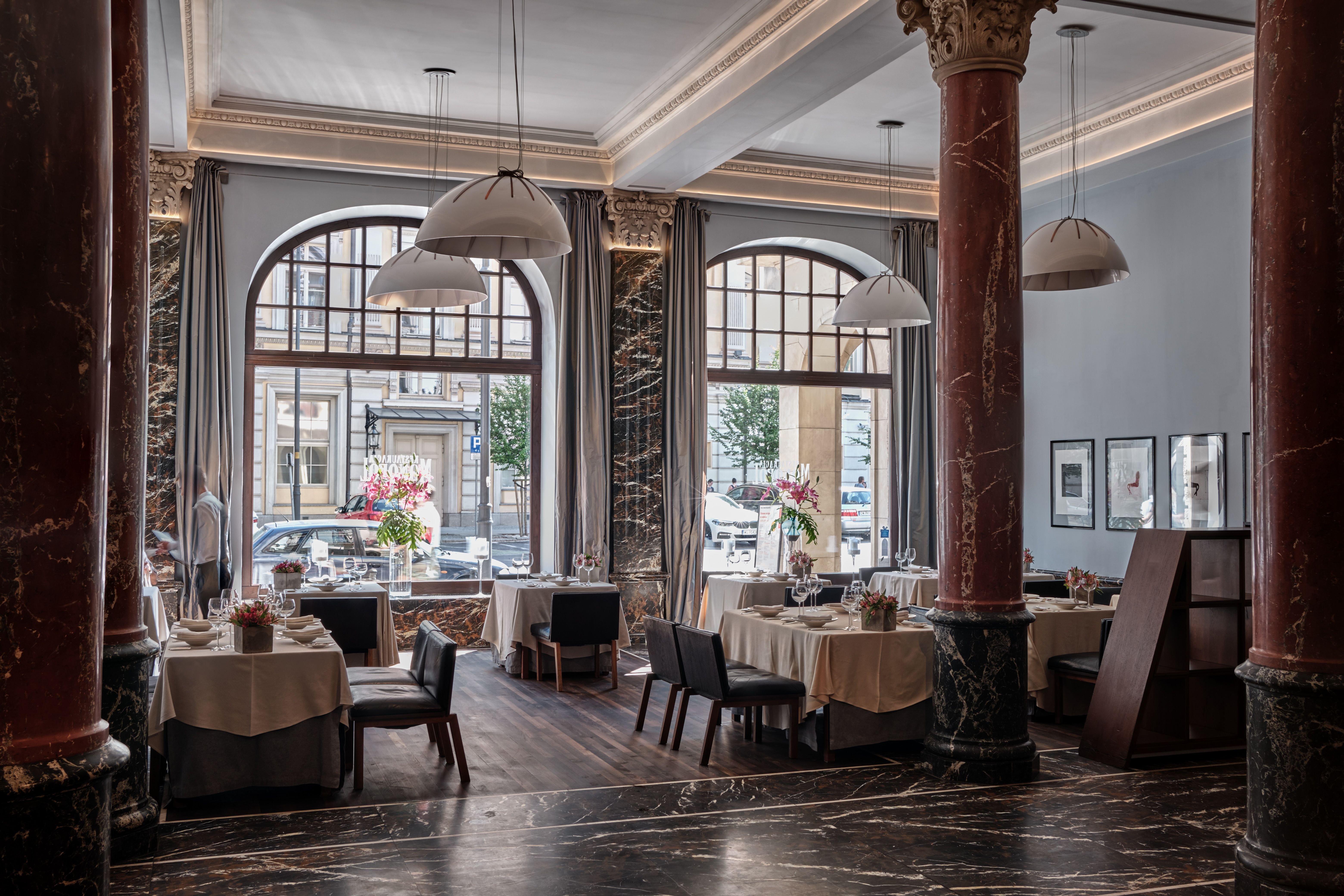 The Monopol Hotel 39/49
