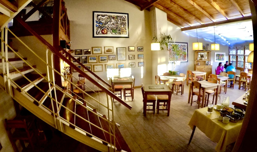 Las Marianas Hotel 63/70