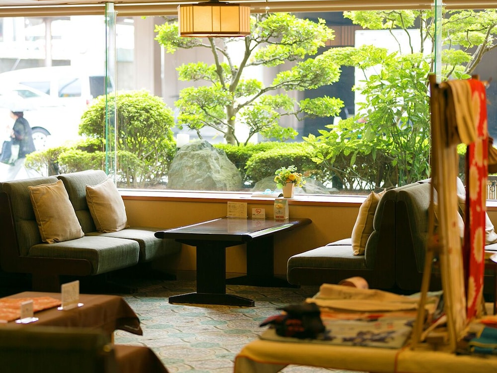 Dogo Grand Hotel 30/50