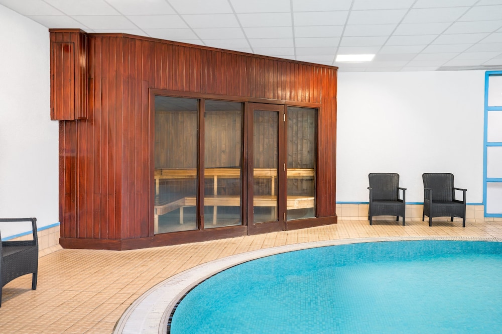 Waterside Hotel Peterhead 29/60