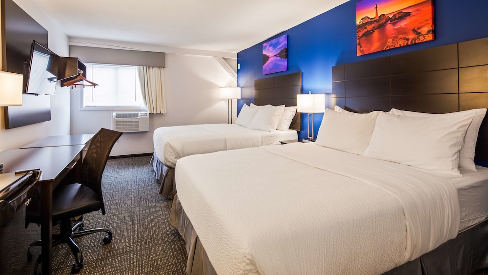The SureStay Hotel by Best Western Presque Isle 13/42