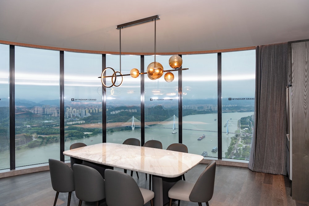 Wyndham Grand Yichang Riverside 54/71