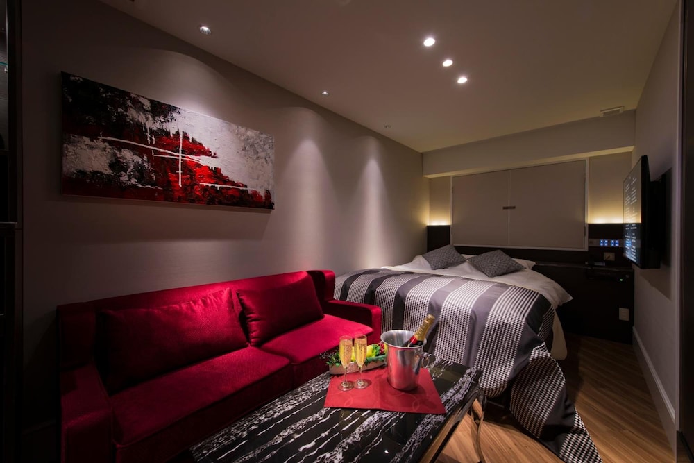 Hotel Times - Adults Only 26/37