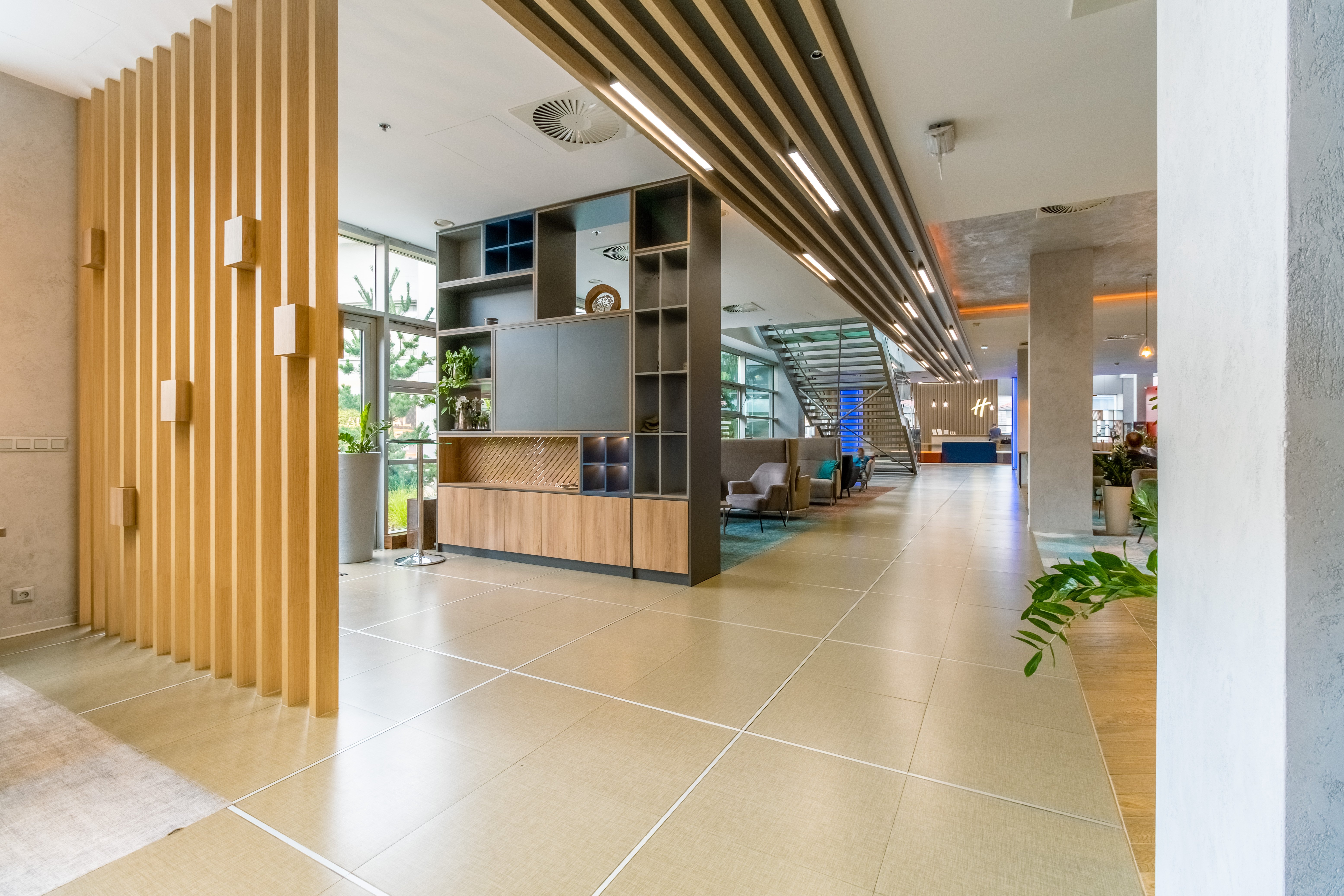 HOLIDAY INN ZILINA 5/78