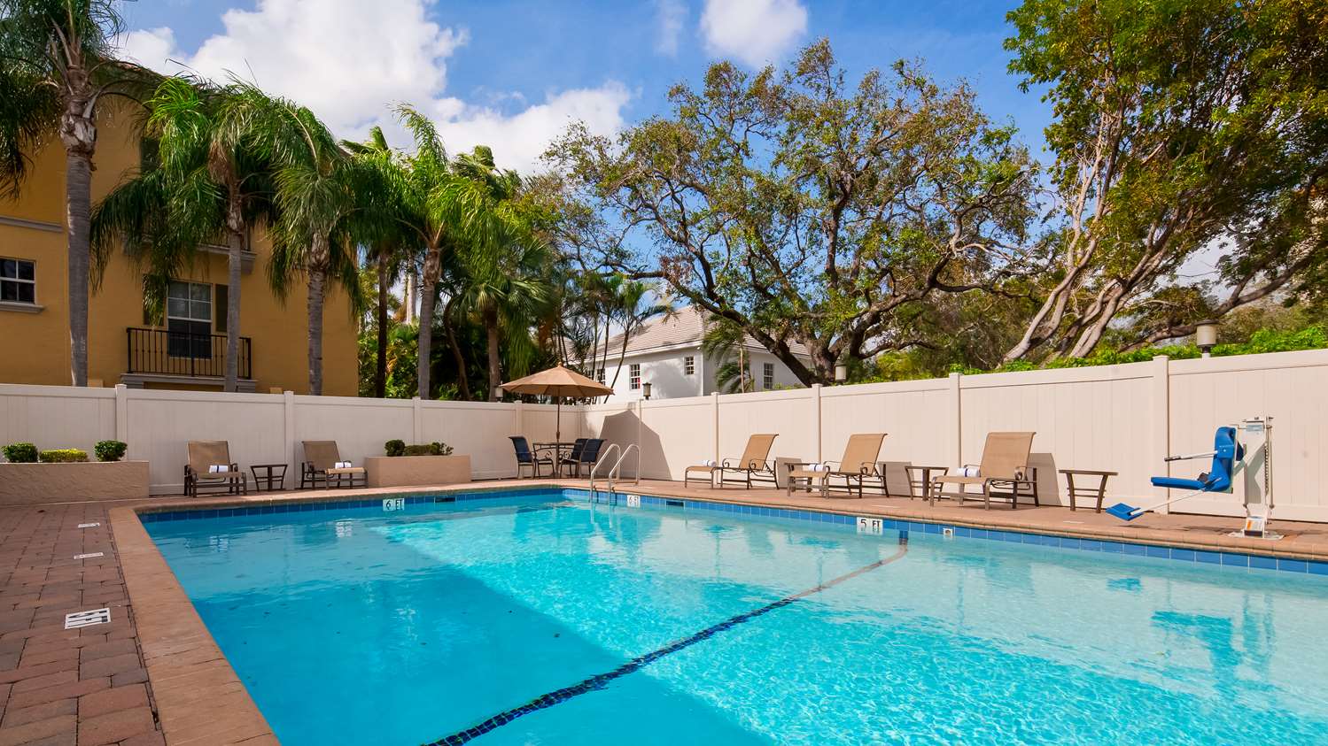 Best Western Fort Lauderdale Airport/Cruise Port 26/26