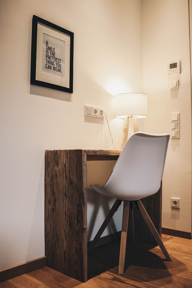 Two Timez Boutique Hotel 35/50