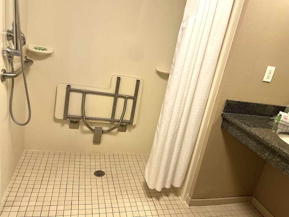 Crowne Plaza Ft. Myers Gulf Coast, An Ihg Hotel 28/78