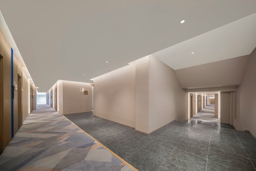 Holiday Inn Express Qingdao Downtown by IHG، تشينغداو 27/50