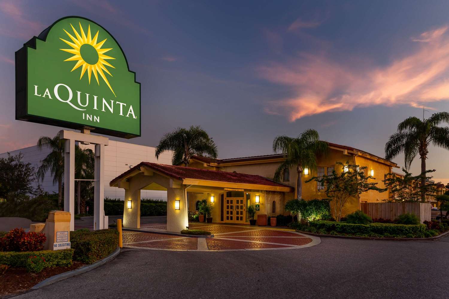 La Quinta Inn Tampa Airport Stadium Westshore 2/29