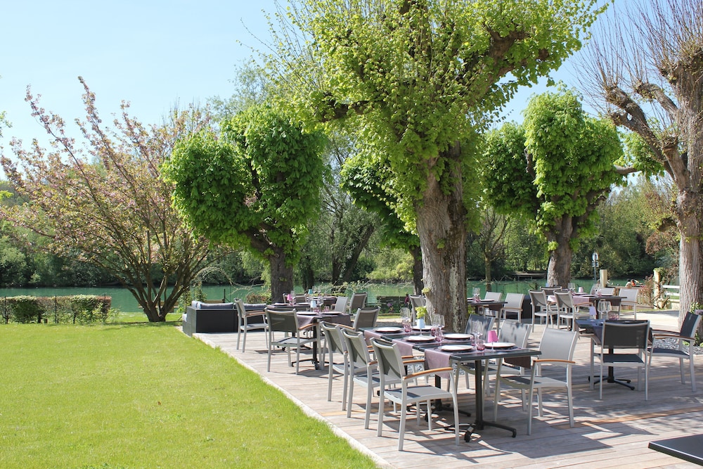 Hotel Le Quincangrogne 42/56