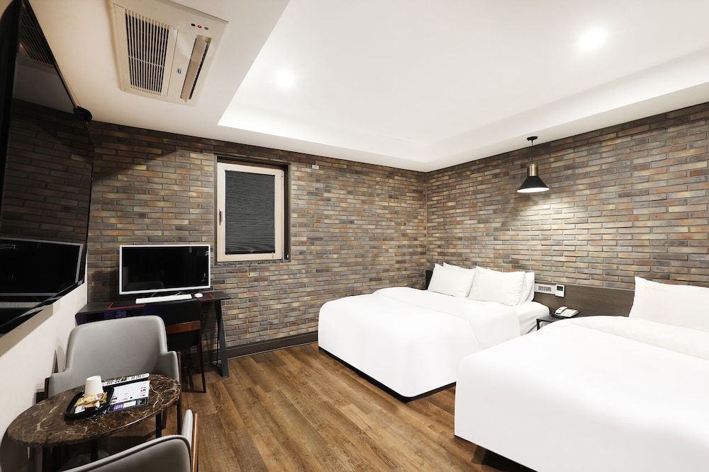 Mind Tourist Hotel 21/50