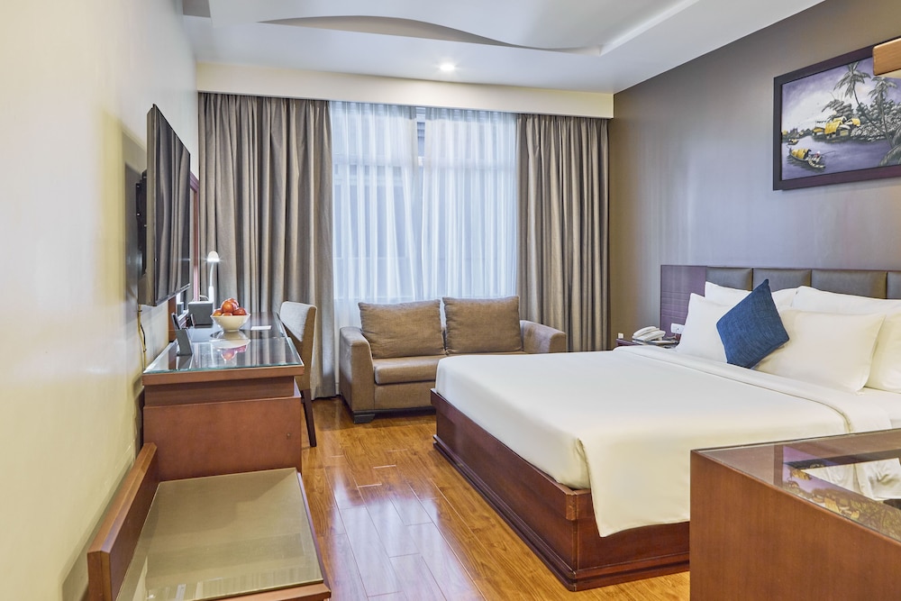 Kin Hotel Thi Sach Edition 28/55
