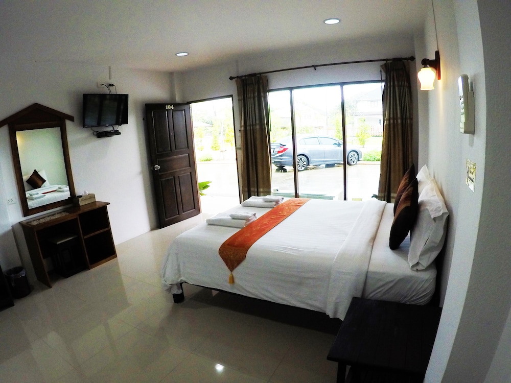 Baan Supannikar Boutique Hotel 16/26