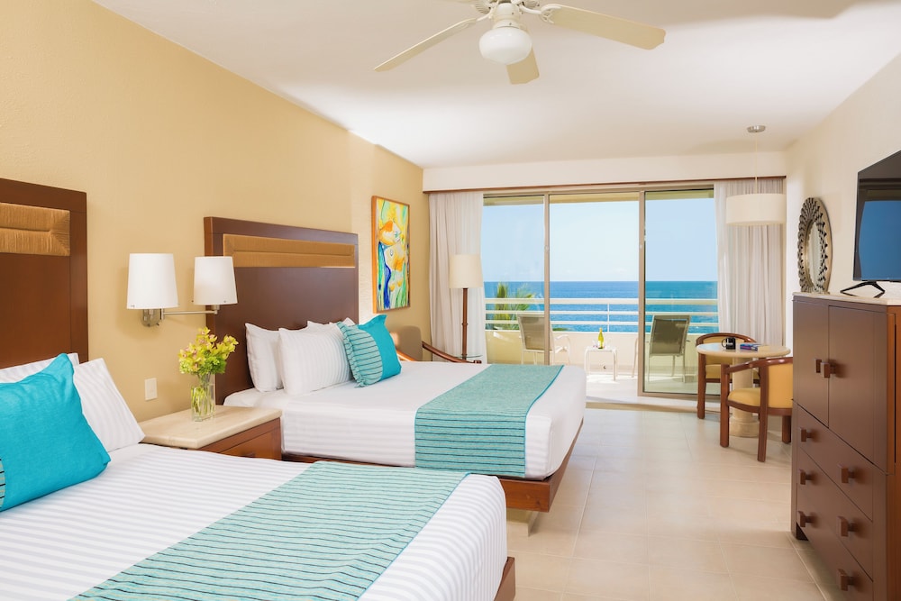 DELUXE, OCEAN VIEW, BALCONY