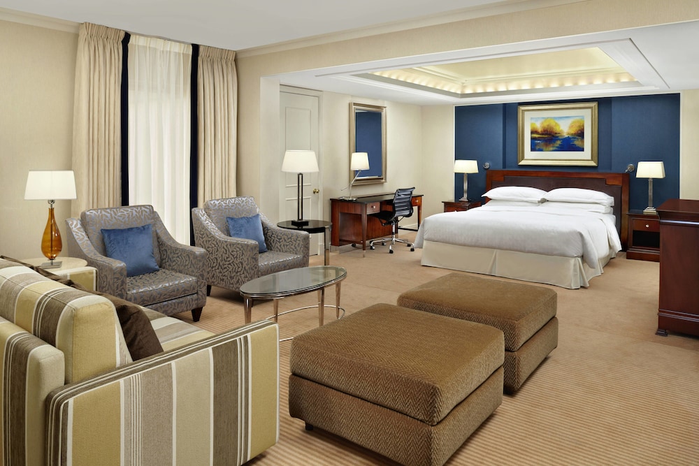 Sheraton Skyline Hotel London Heathrow 10/64