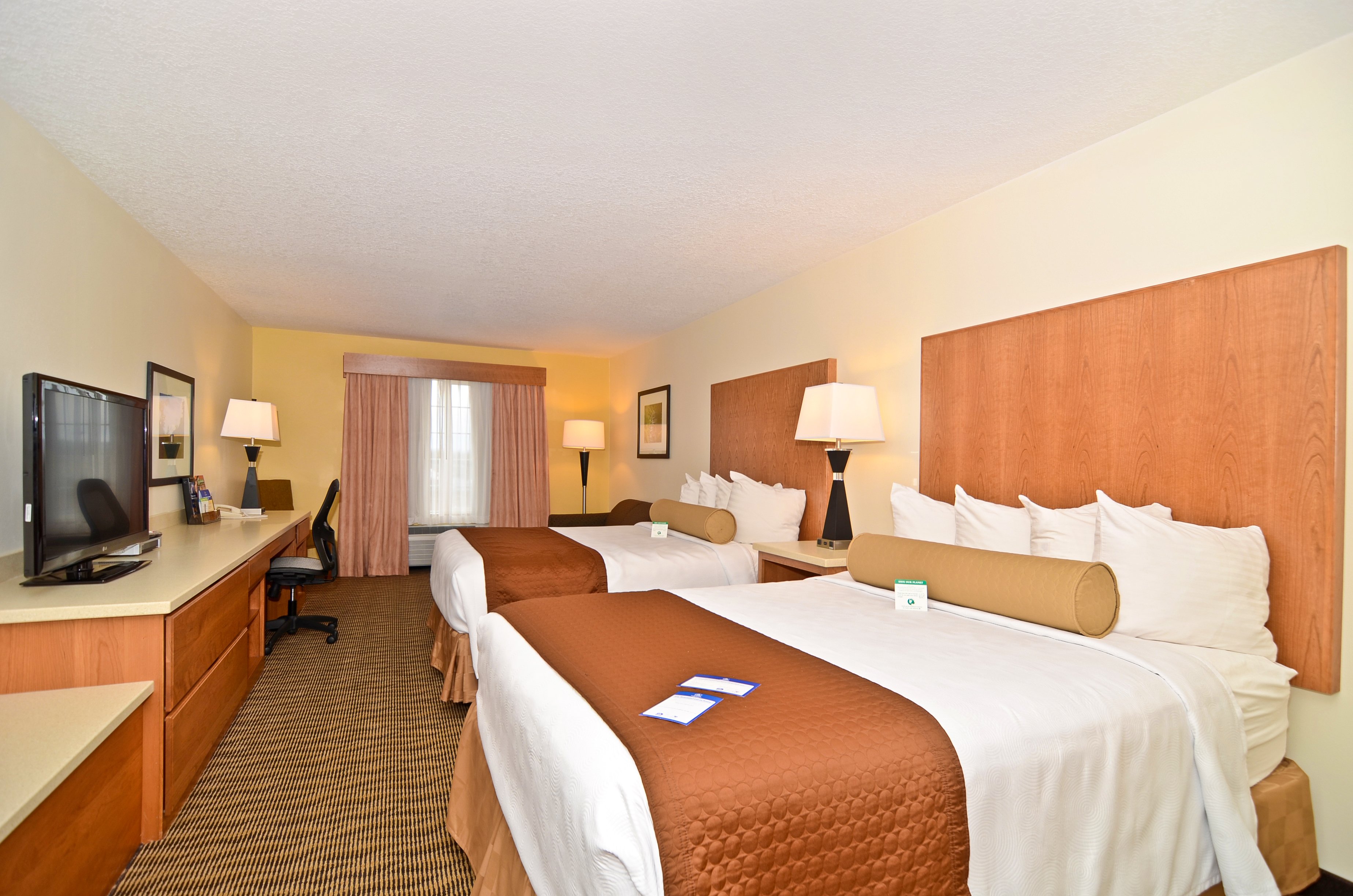 Best Western Plus Park Place Inn & Suites 25/76