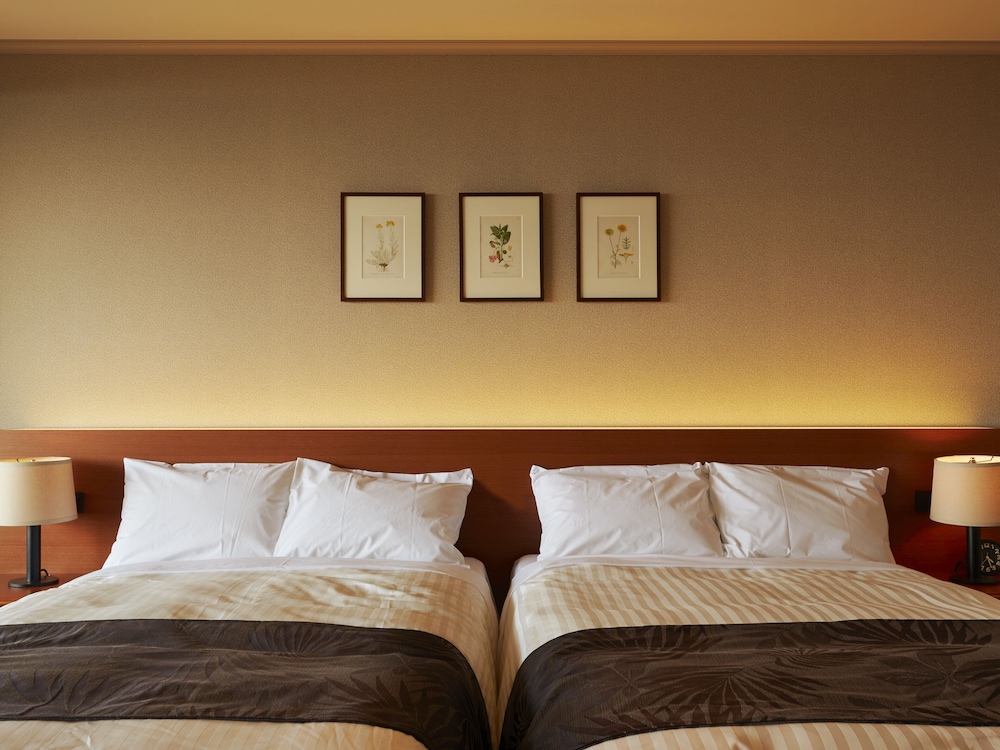 Infinito Hotel and Spa Nanki Shirahama (ex Green Hill Shirahama Hotel) 7/45