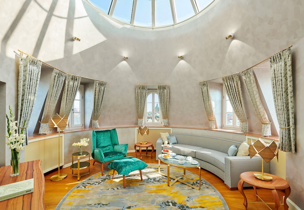 Mandarin Oriental Munich 45/66