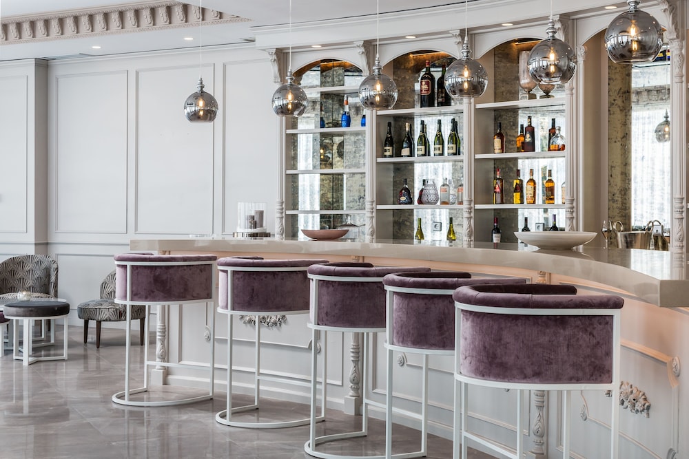 Boutique Hotel B51 (ex. Park Plaza Suites Hotel) 52/65