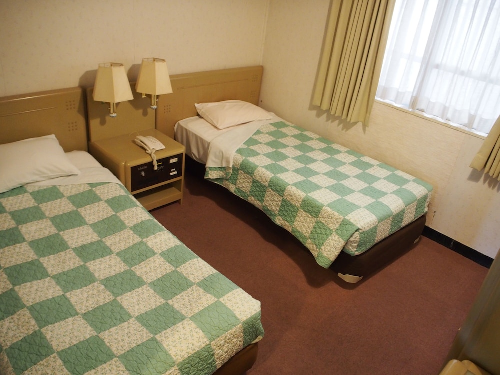 Okinawa Hotel Continental 7/17