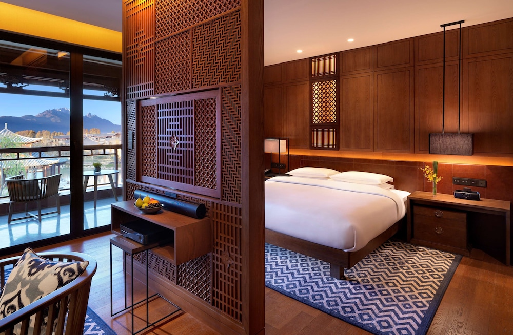 Jinmao Purelax Lijiang, The Unbound Collection By Hyatt 21/70