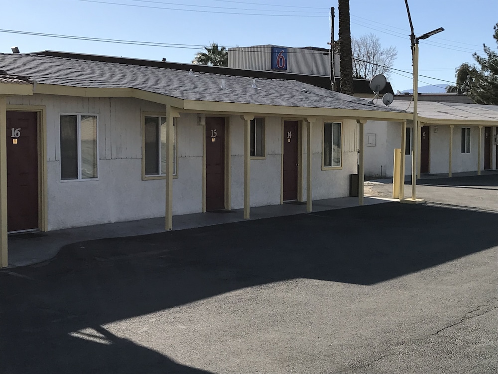 Ruta Motel 49/54
