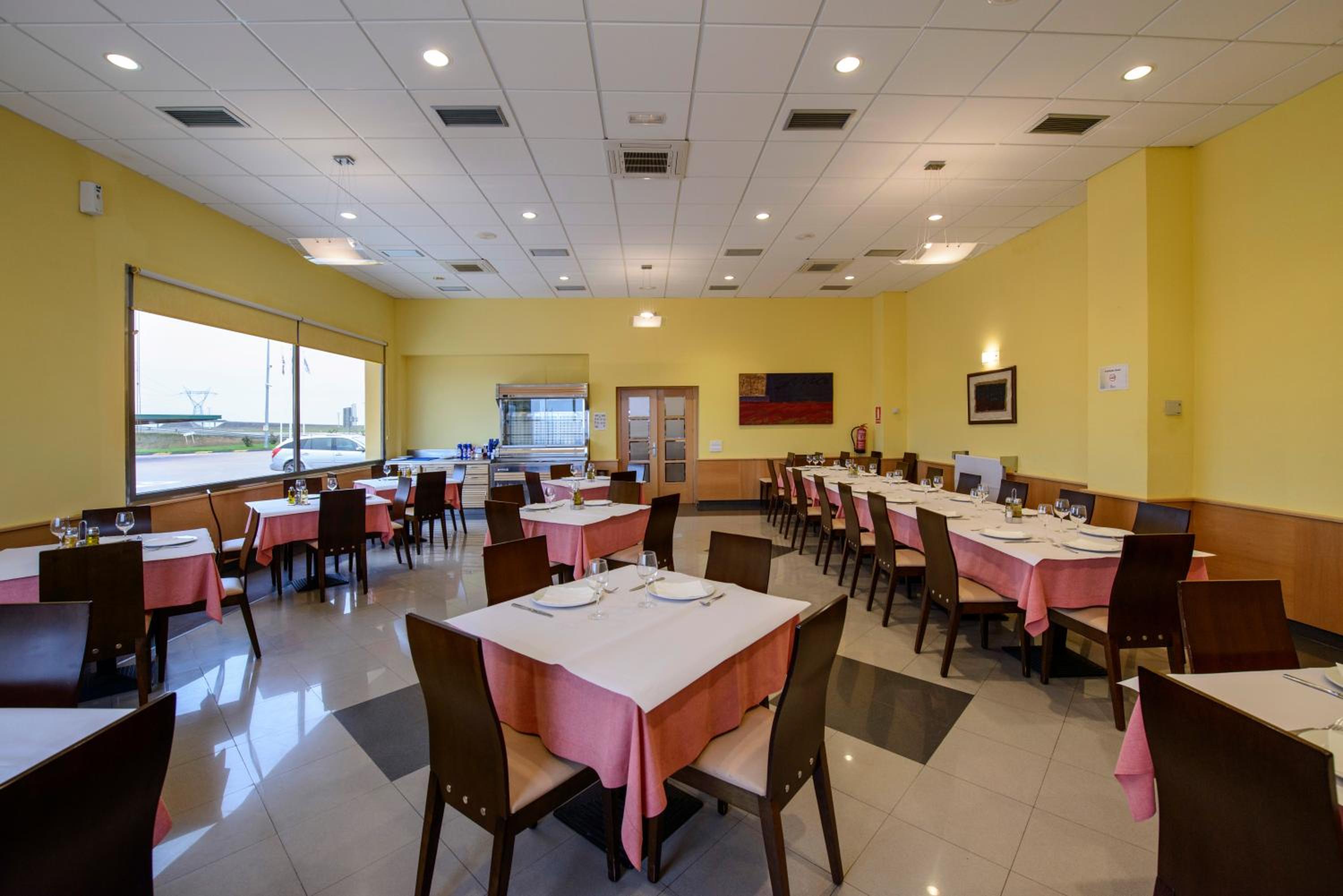 Hotel Castillo El Burgo 13/31