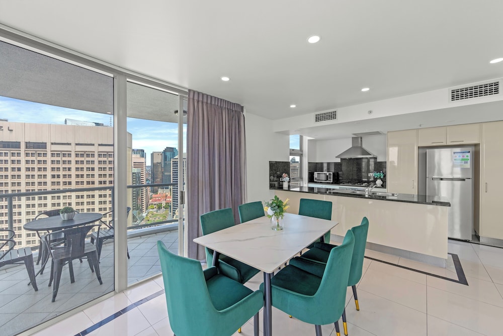 CLLIX Brisbane Central Apartments 35/50