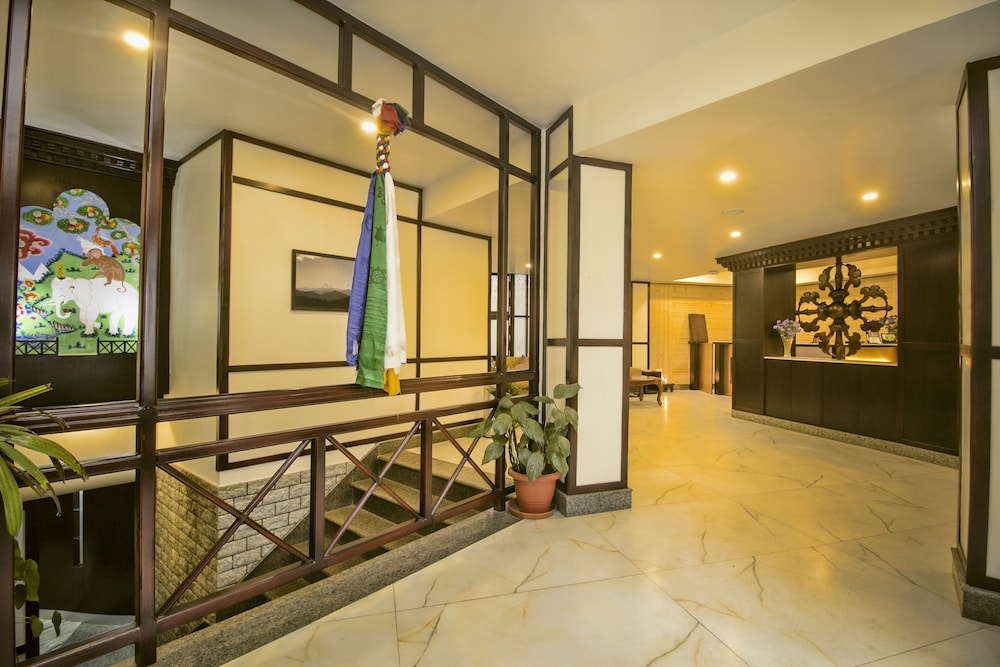SUMMITTTAKSHANG RESIDENCY,HOTEL AND SPA 2/29