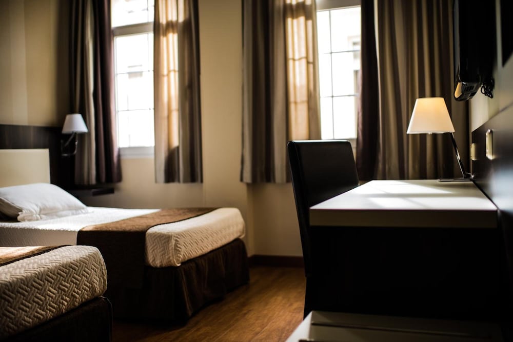 Hotel Triana 9/46