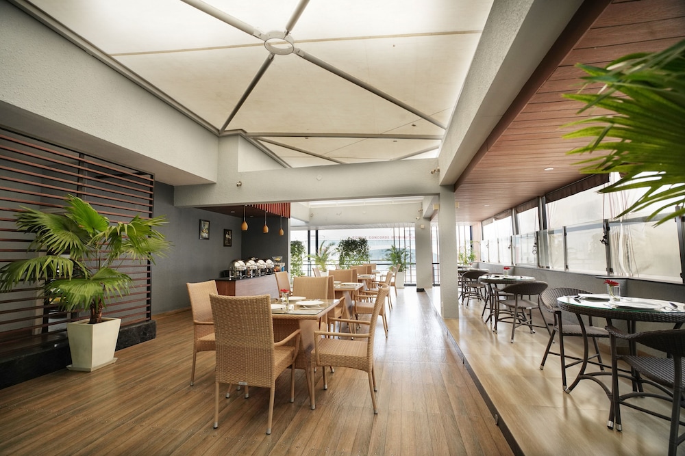 The Pommels Business Hotel 18/25