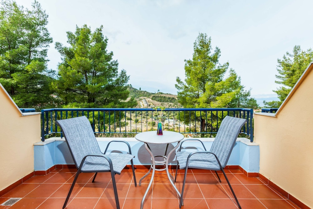 Atrium Hotel Halkidiki 46/58