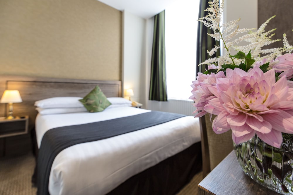 Kensington Gardens Hotel 28/38