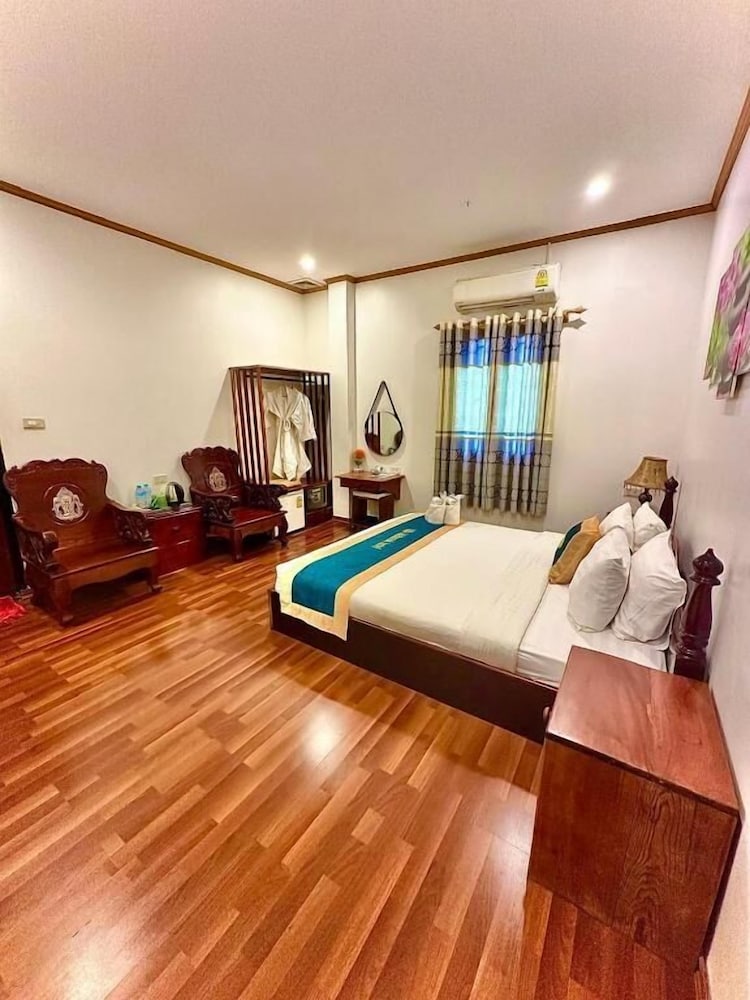 Villa Mahasok Hotel 33/90