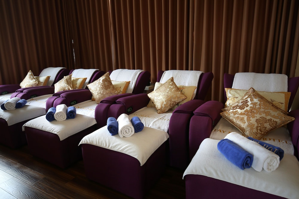 Nesta Hotel 39/64