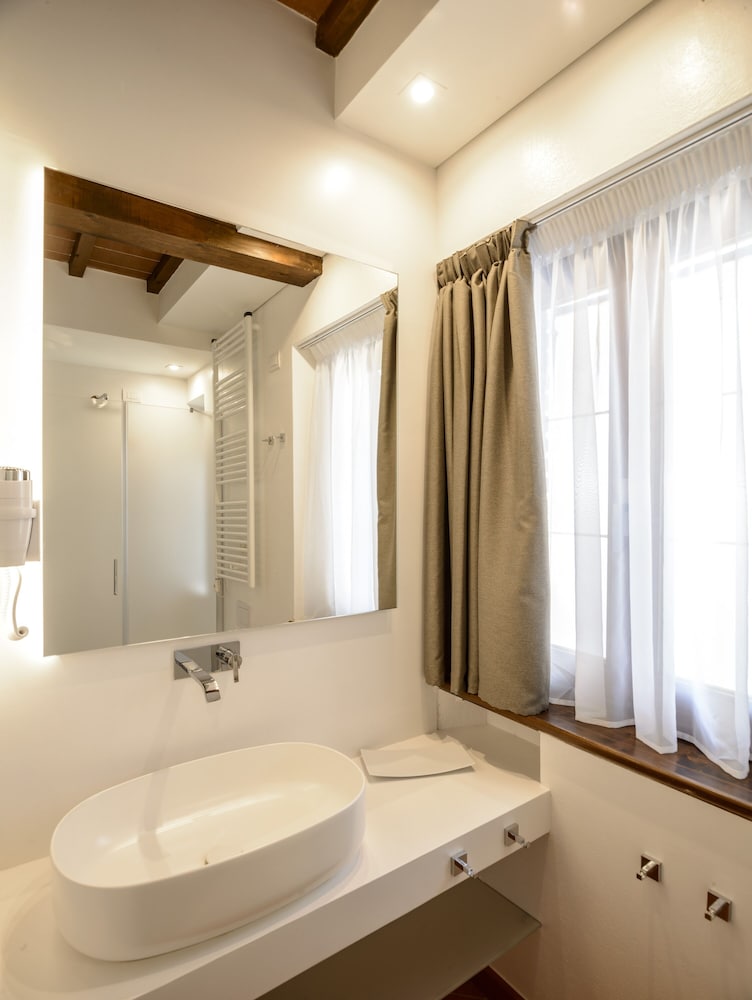 Tenuta Sovestro 45/50