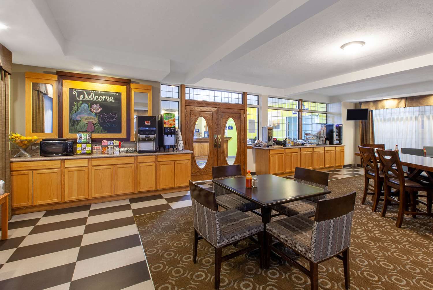 Days Inn by Wyndham Petoskey 23/31