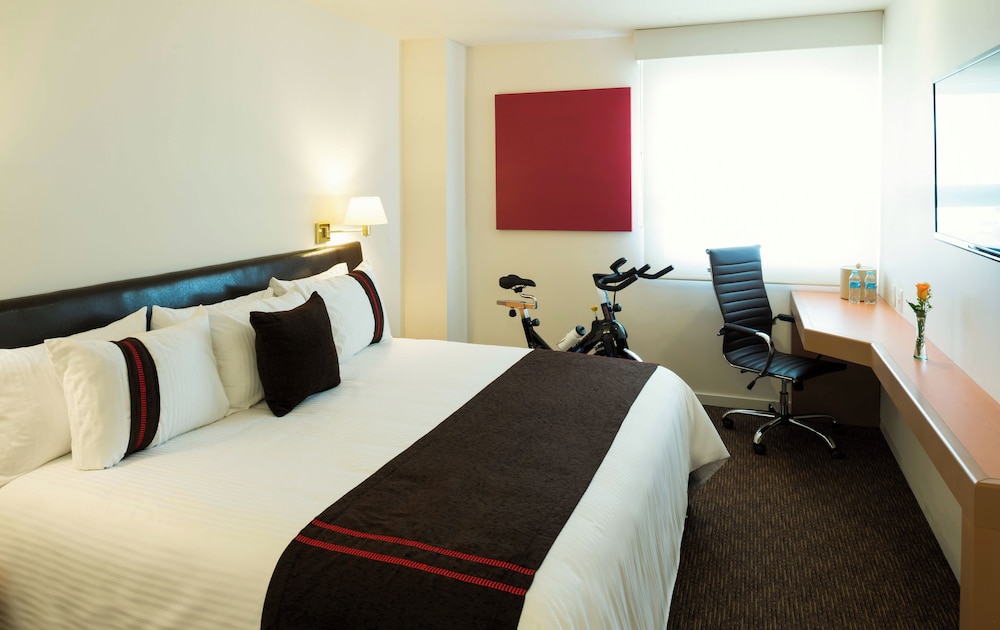 Hotel VM Express Queretaro 22/47