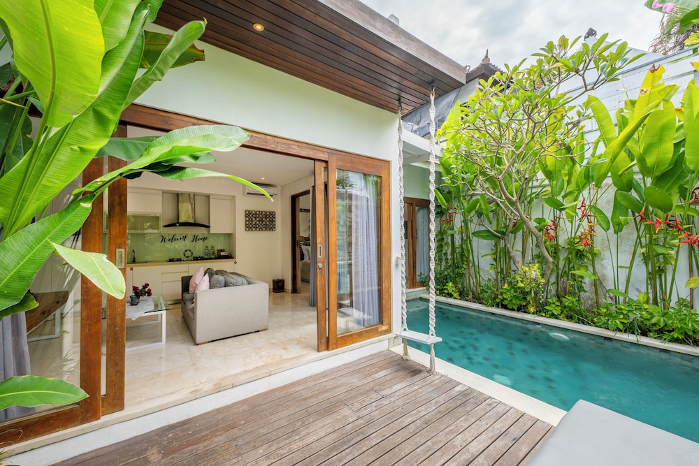 The Jimbaran Beach Villa by Ini Vie Hospitality 41/50