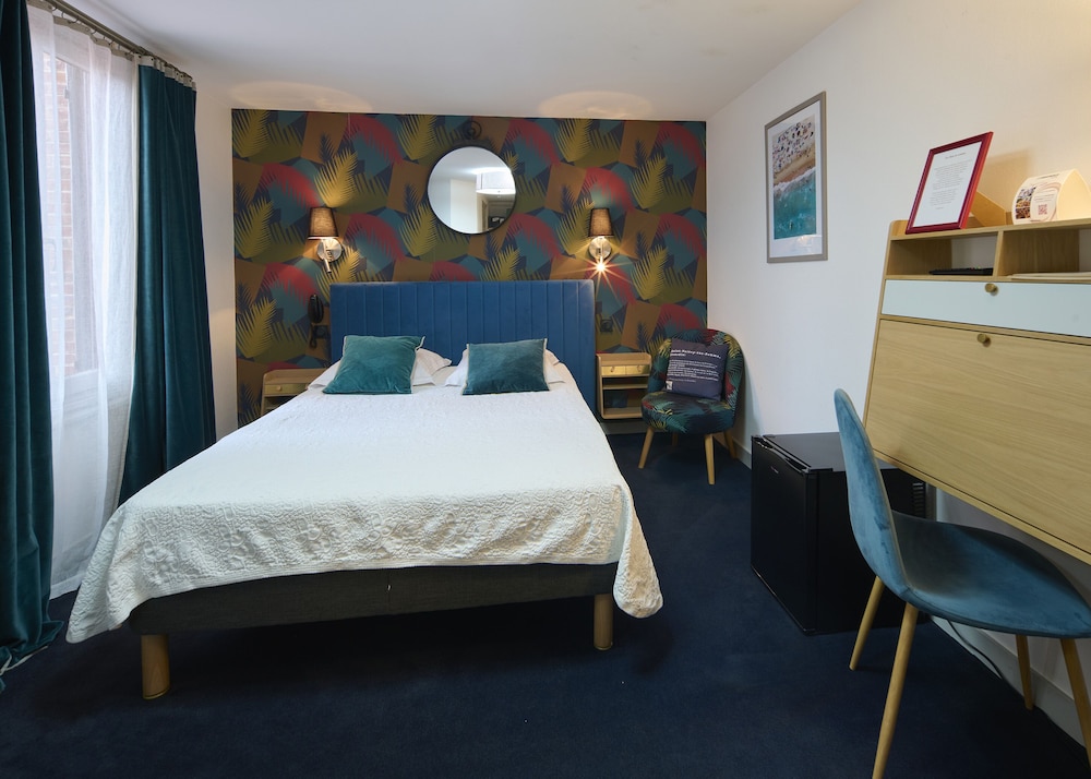 Hotel the Originals Saint Valery Sur Somme La Colonne de Bronze Ex In 40/71