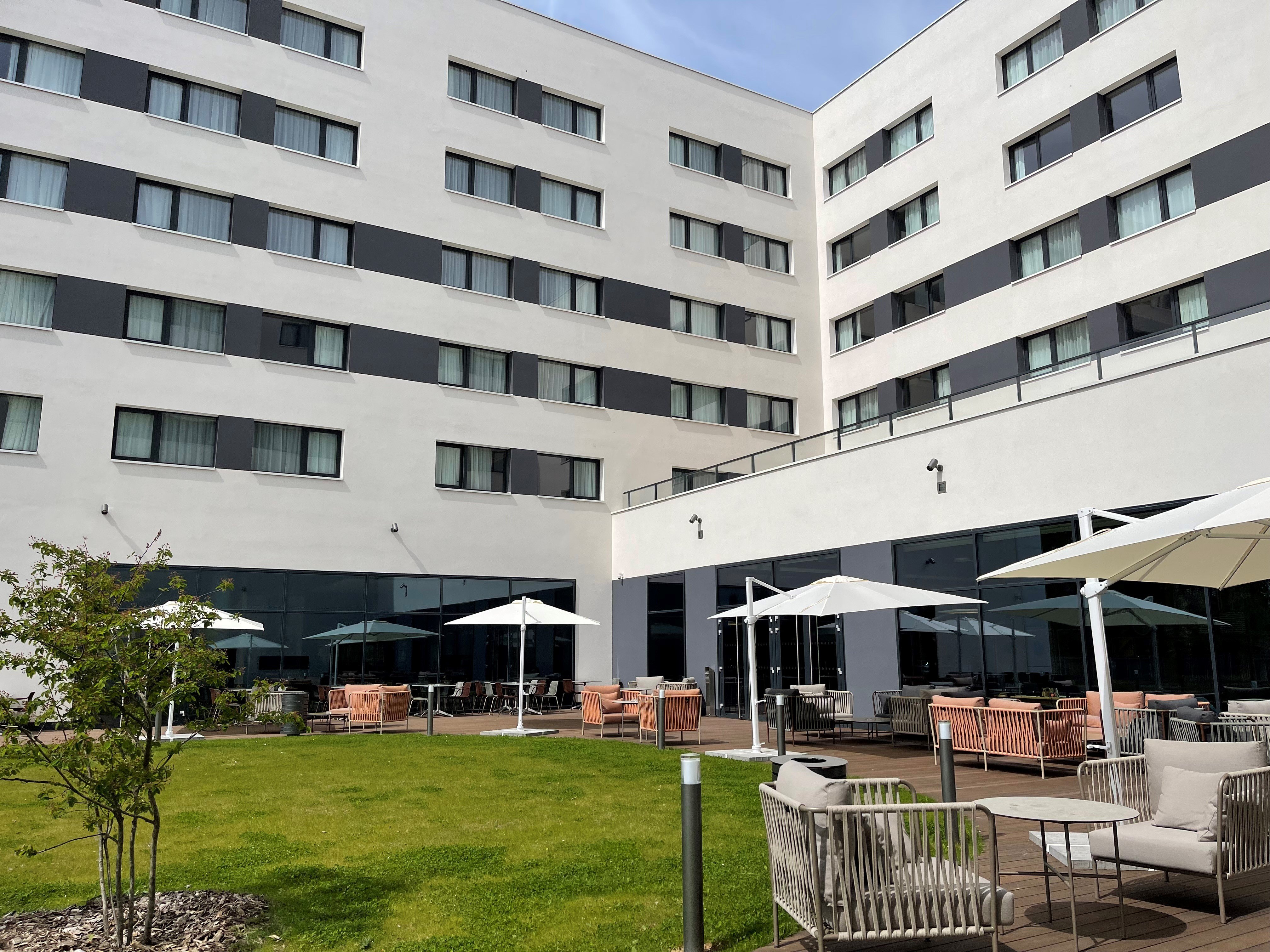 Holiday Inn Paris - CDG Airport 10/74
