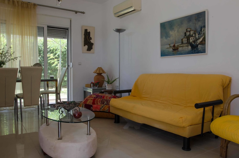 Graziella Apartments 31/51