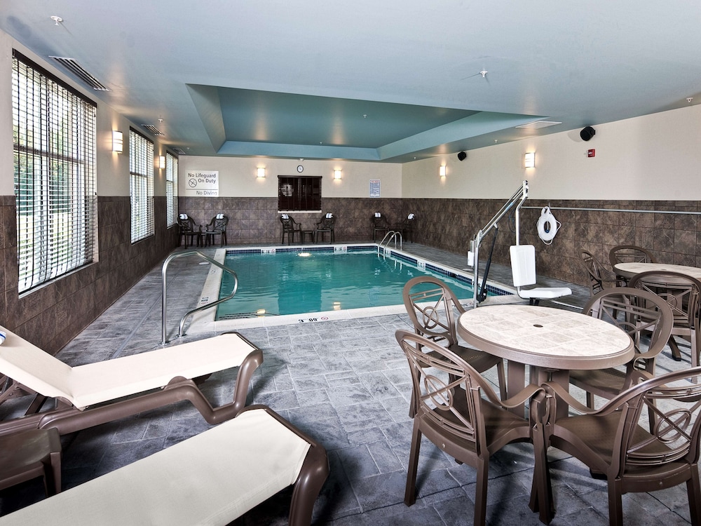 Hampton Inn Augusta 14/29